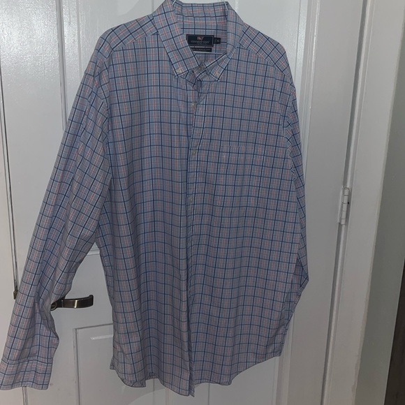 Vineyard Vines Other - Men’s Vineyard Vines Button Down Shirt